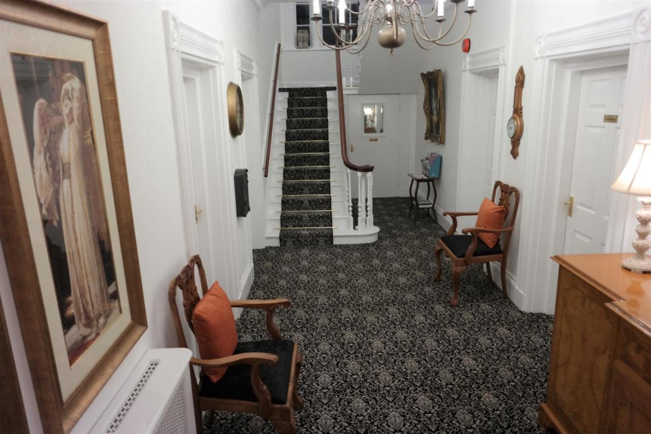 White Linen Whitby, Room Only Exterior photo